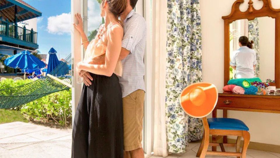 Escapada de Pareja a Bahamas — Breezes Todo Incluido